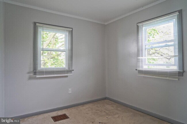 Foto del edificio - 925 Georgetown Rd