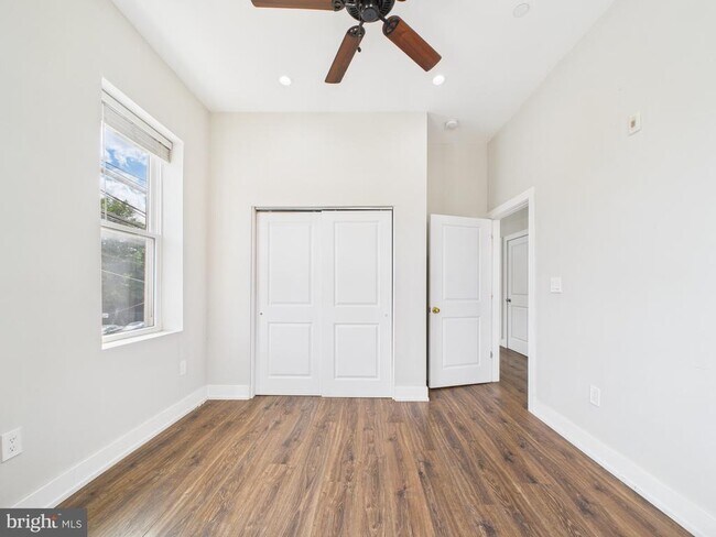 Foto del edificio - 3100-02 Spring Garden St