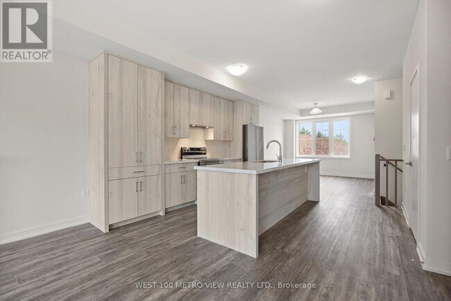 Building Photo - 3070 Harasym Trl