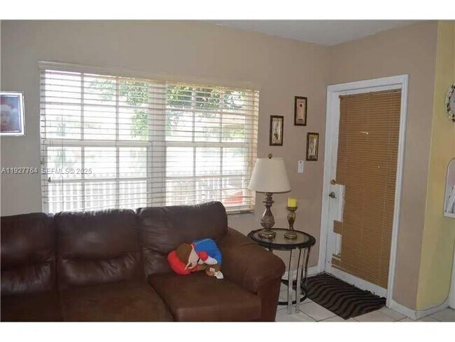 Foto del edificio - 7132 SW 158th Path