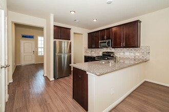 Building Photo - 2518 Cold River Dr