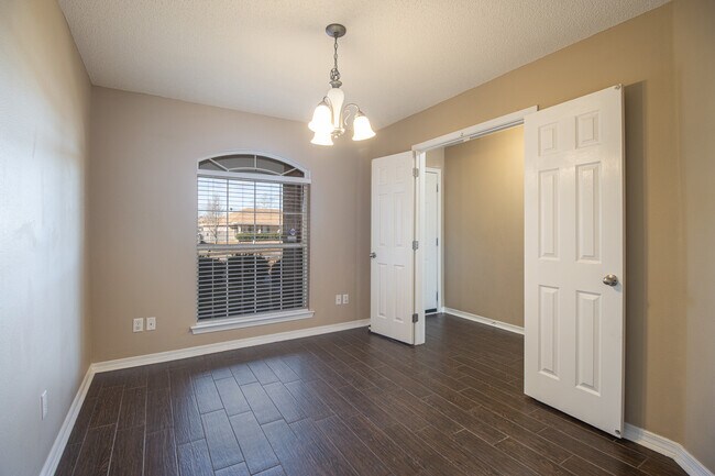 Building Photo - 14036 Maddie Cir