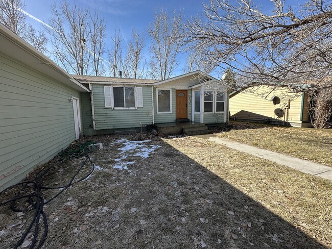Building Photo - 1235 Dotta Dr