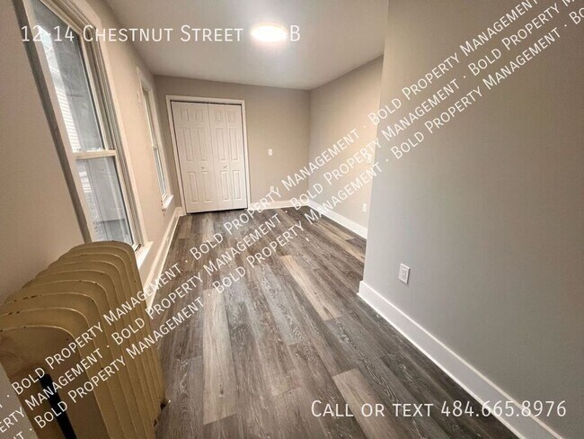 Foto del edificio - 12-14 Chestnut Street-14B