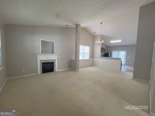 Building Photo - 1419 Wilshire Way