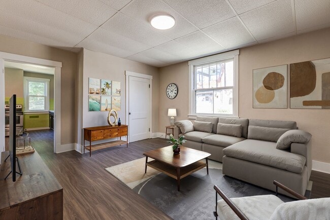 AVAILABLE APRIL 2026 - AVAILABLE APRIL 2026 Apartment