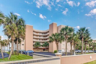 Building Photo - 2805 N Hwy A1A
