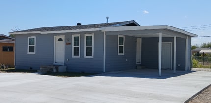 Building Photo - 1708 Ave B