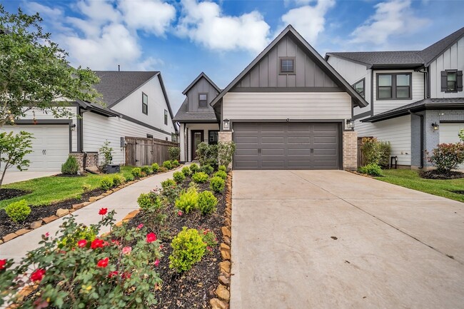 Photo - 1535 Park Path Dr House