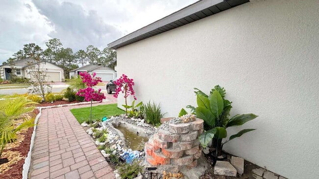 Building Photo - 213 Links Ter Blvd