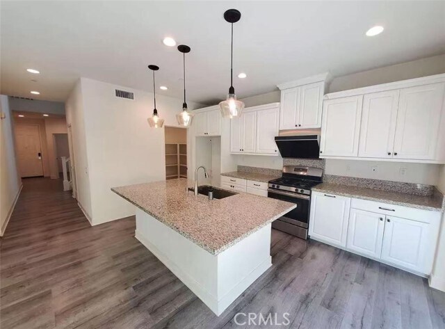Building Photo - 2024 Legacy Ln