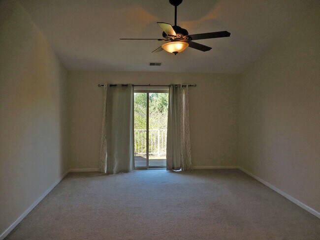 Building Photo - 1441 Addington Ln