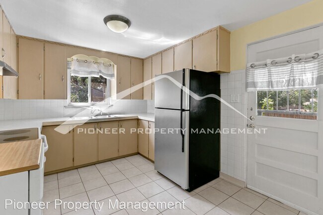 Foto del edificio - 3 br, 1 bath House - 7145 W. 36th Ave.