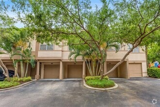 Building Photo - 821 Normandy Trace Rd