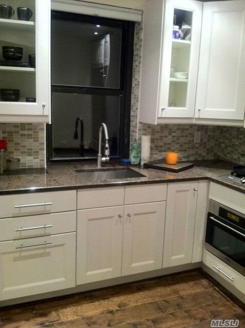 Foto del edificio - 50-21 39th Pl