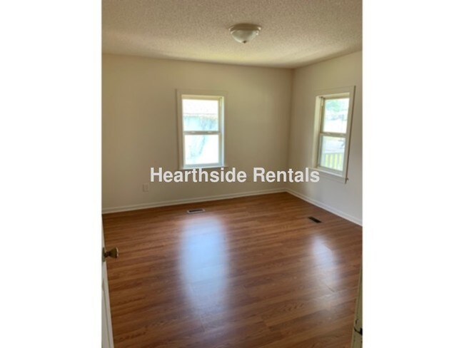 Foto del edificio - 504 Battle St