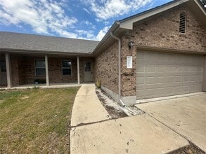 Building Photo - 1408 Bergin Ct