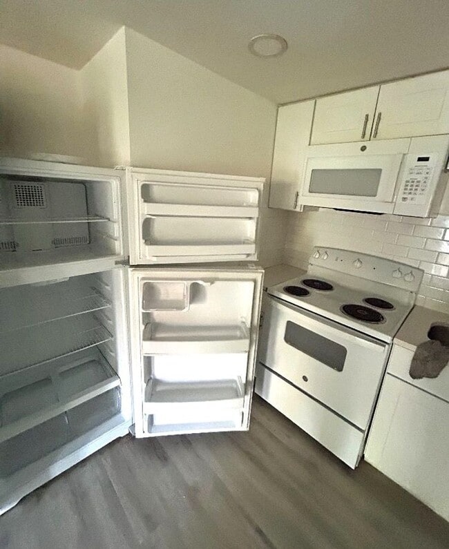 Foto del edificio - 302 MLK Dr