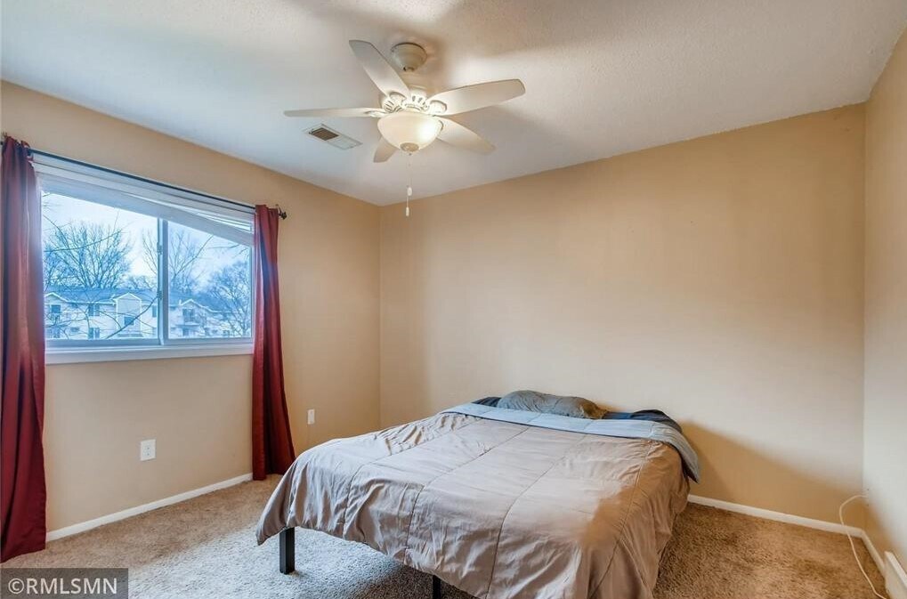 912 Wescott Square, Eagan, MN 55123 House Rental in Eagan, MN