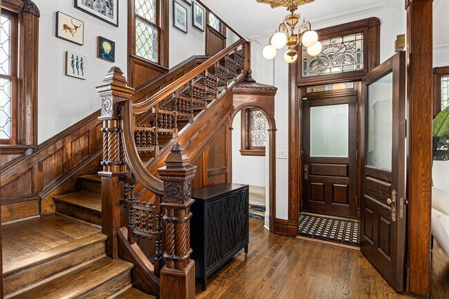 Foto del edificio - 2138 W Caton St
