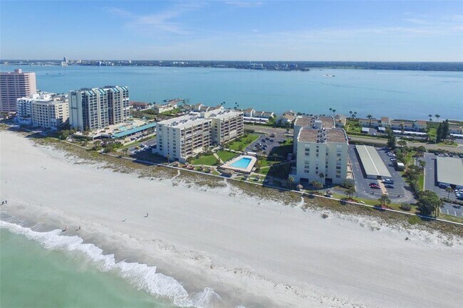 Foto del edificio - 1430 Gulf Blvd