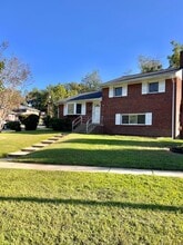 Building Photo - 12215 Hunters Ln