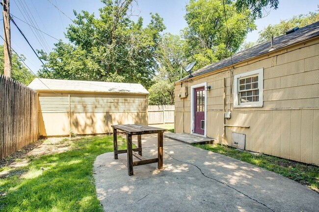 Foto del edificio - Pre Leasing for June 2026! 3/1 in Tech Terrace!