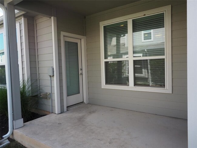 Building Photo - 11319 Gadsen Ln