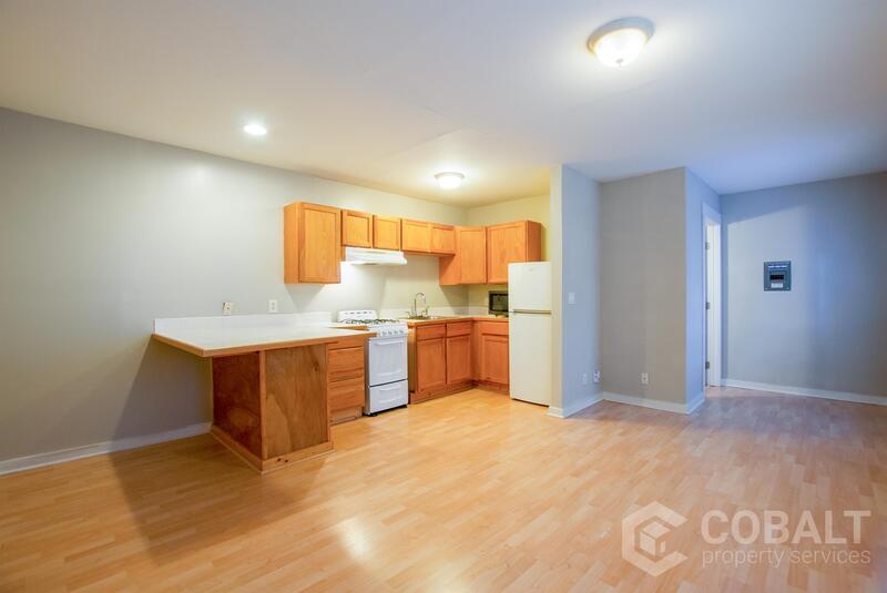 Primary Photo - 678 Somerset Terrace NE