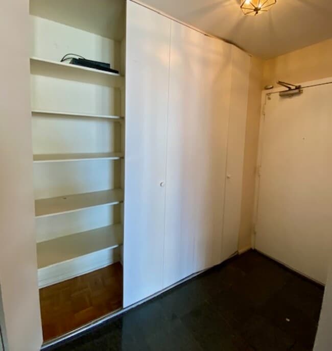 Building Photo - 1355 N Sandburg Terrace