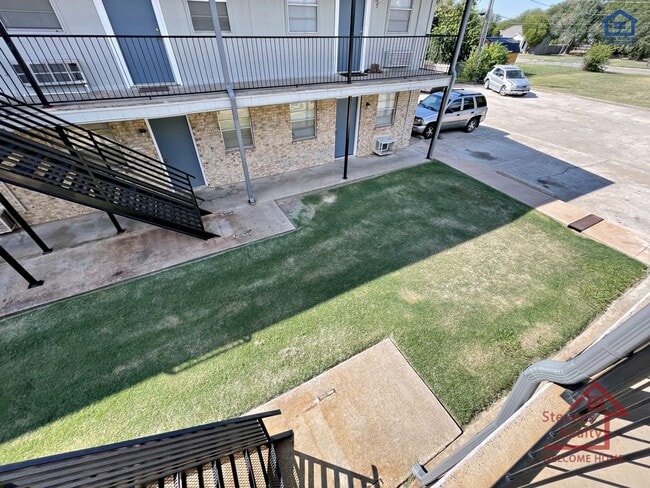 Foto del edificio - 1502 NW Kingsbury Ave