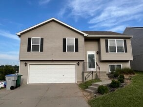 Building Photo - 6971 N 87th Ave