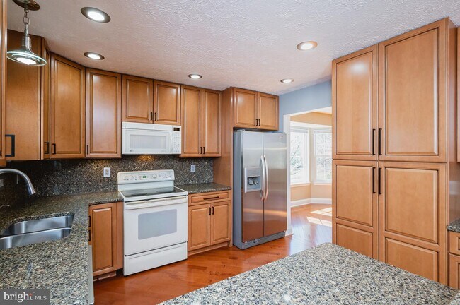 Foto del edificio - 9531 Gunview Rd