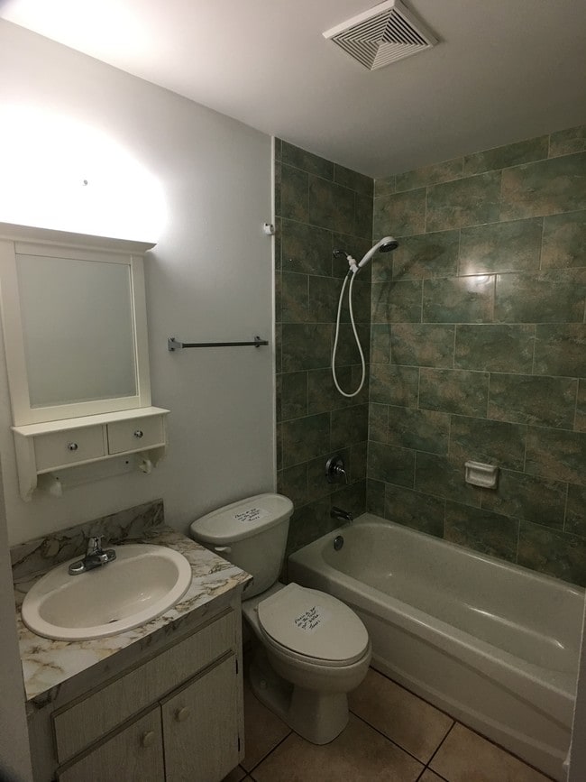 Photo - 5852 Albert Rd (West Palm Beach, FL) Townhome