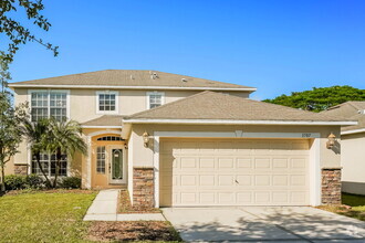 Building Photo - 1707 Alhambra Crest Dr