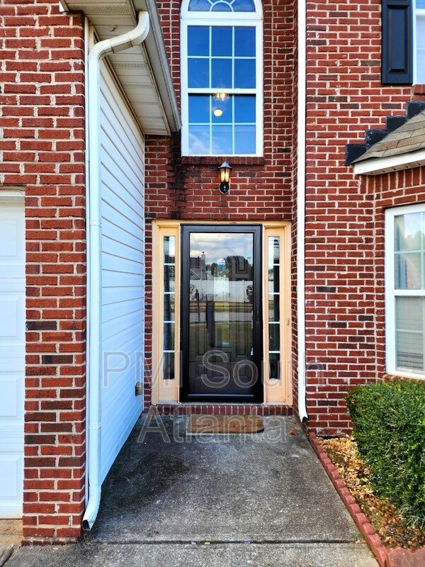 Building Photo - 11667 Bruce Dr