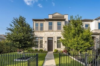 Building Photo - 5495 Ashby Grove St
