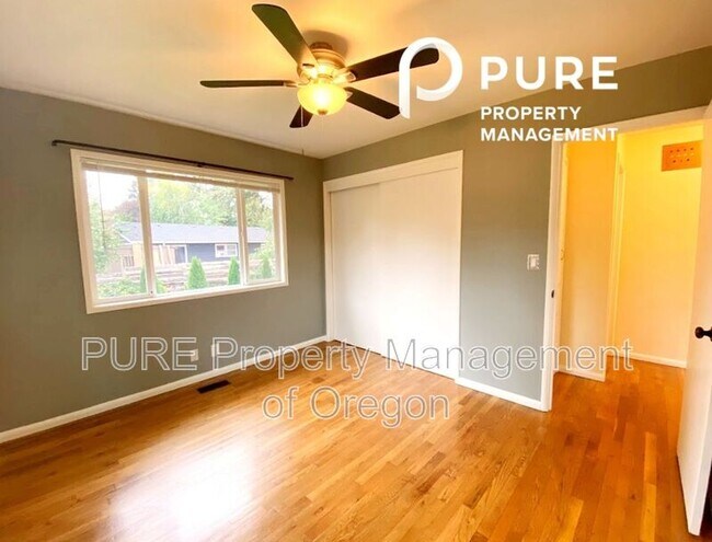 Foto del edificio - 11575 SW Baker St