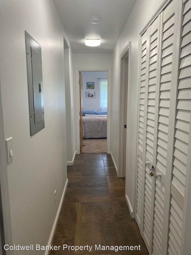 Building Photo - 2 br, 2 bath House - 15-2683 Lalakea St