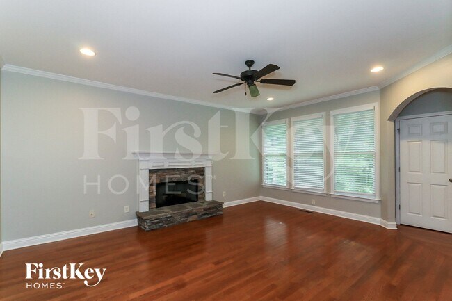 Foto del edificio - 536 Oriole Farm Trail