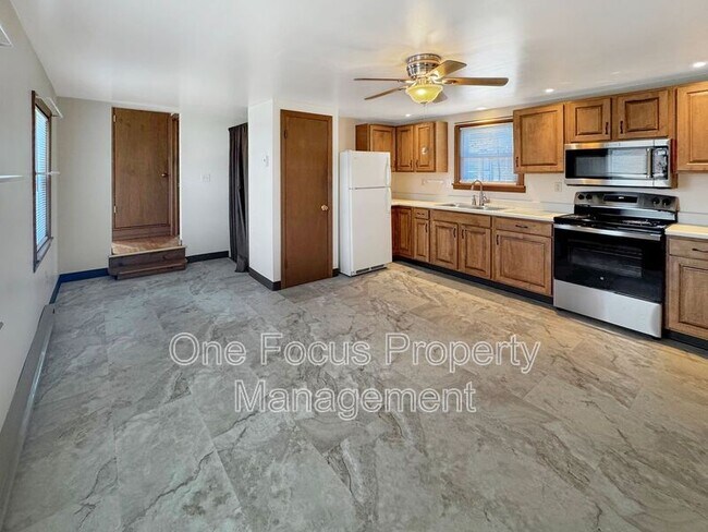 Foto del edificio - 1310 Almond St