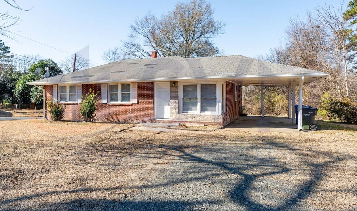 Photo - 1131 Fiske Street