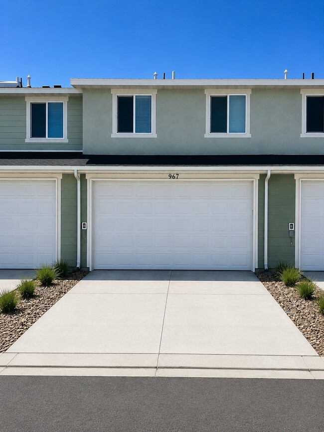Building Photo - 967 Drifter Ln