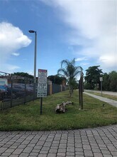 Building Photo - 9467 SW 76th St