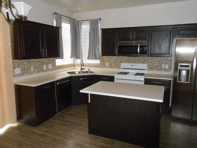 Foto del edificio - 1705 Havercamp St