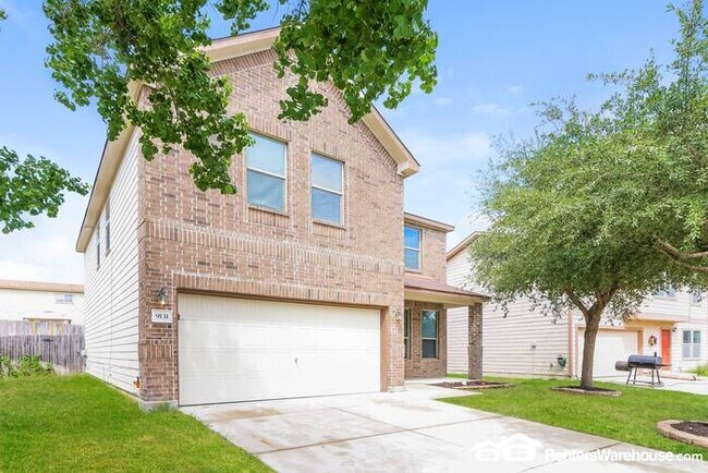 Foto del edificio - Large 4 bedroom / 2.5 bathroom in Chestnut...