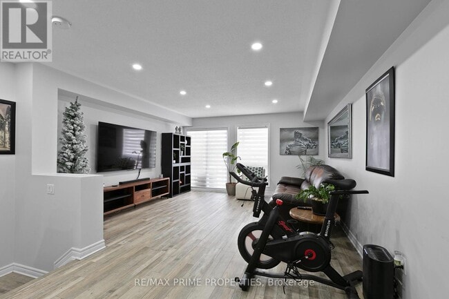 Building Photo - 65 Crosby Private