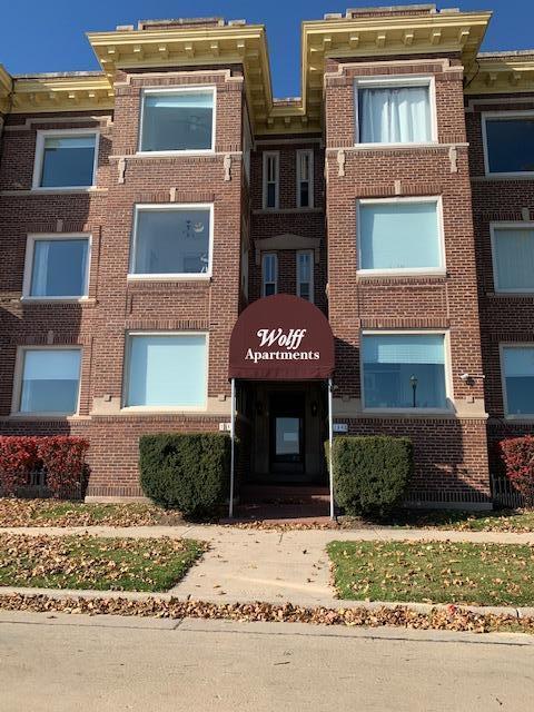 Building Photo - 208 15th St