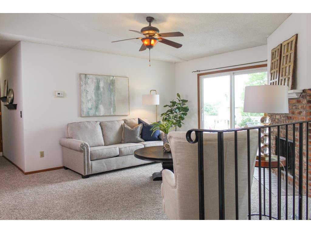 940 E Travelers Trl Unit 62, Burnsville, MN 55337 Condo for Rent in
