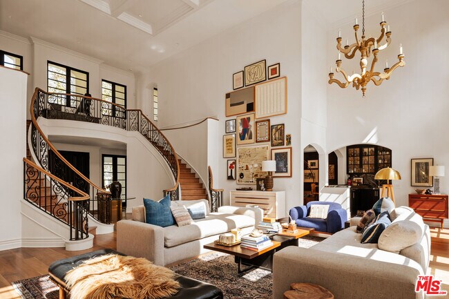 Foto del edificio - 3901 Longridge Ave